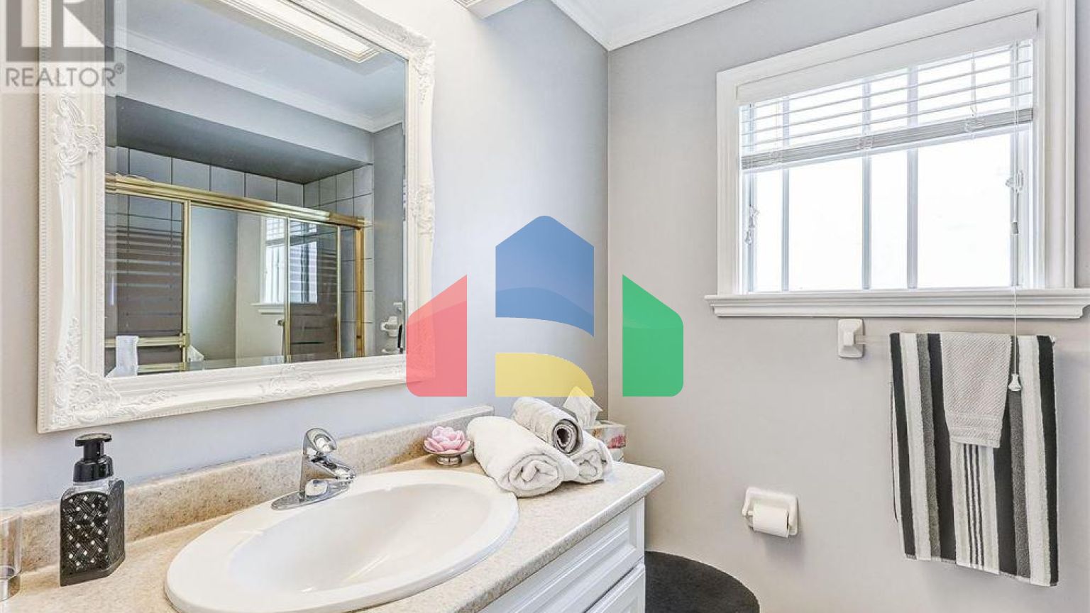 Residential - Single Family Home - Mississauga, Canada - Canada