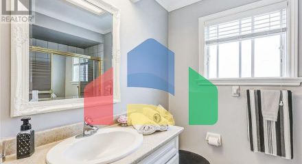 Residential - Single Family Home - Mississauga, Canada - Canada