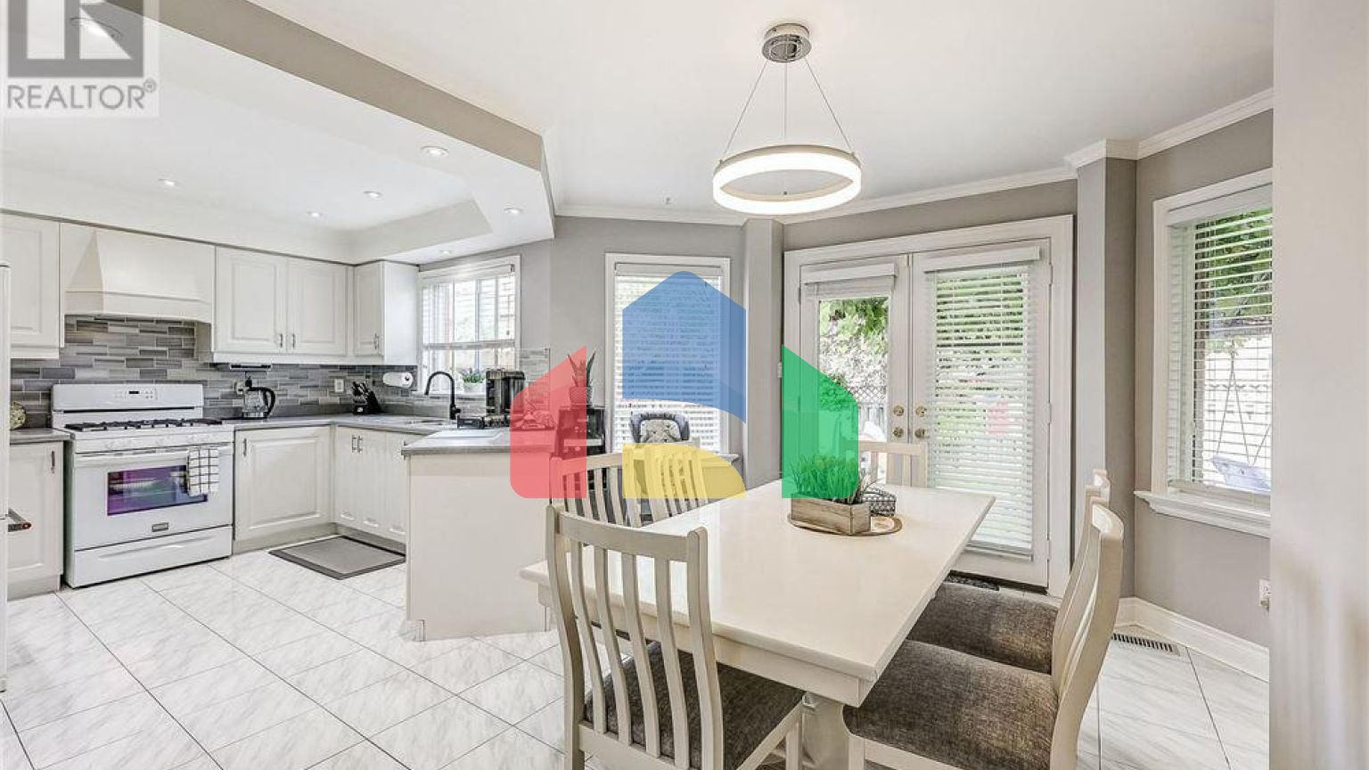 Residential - Single Family Home - Mississauga, Canada - Canada