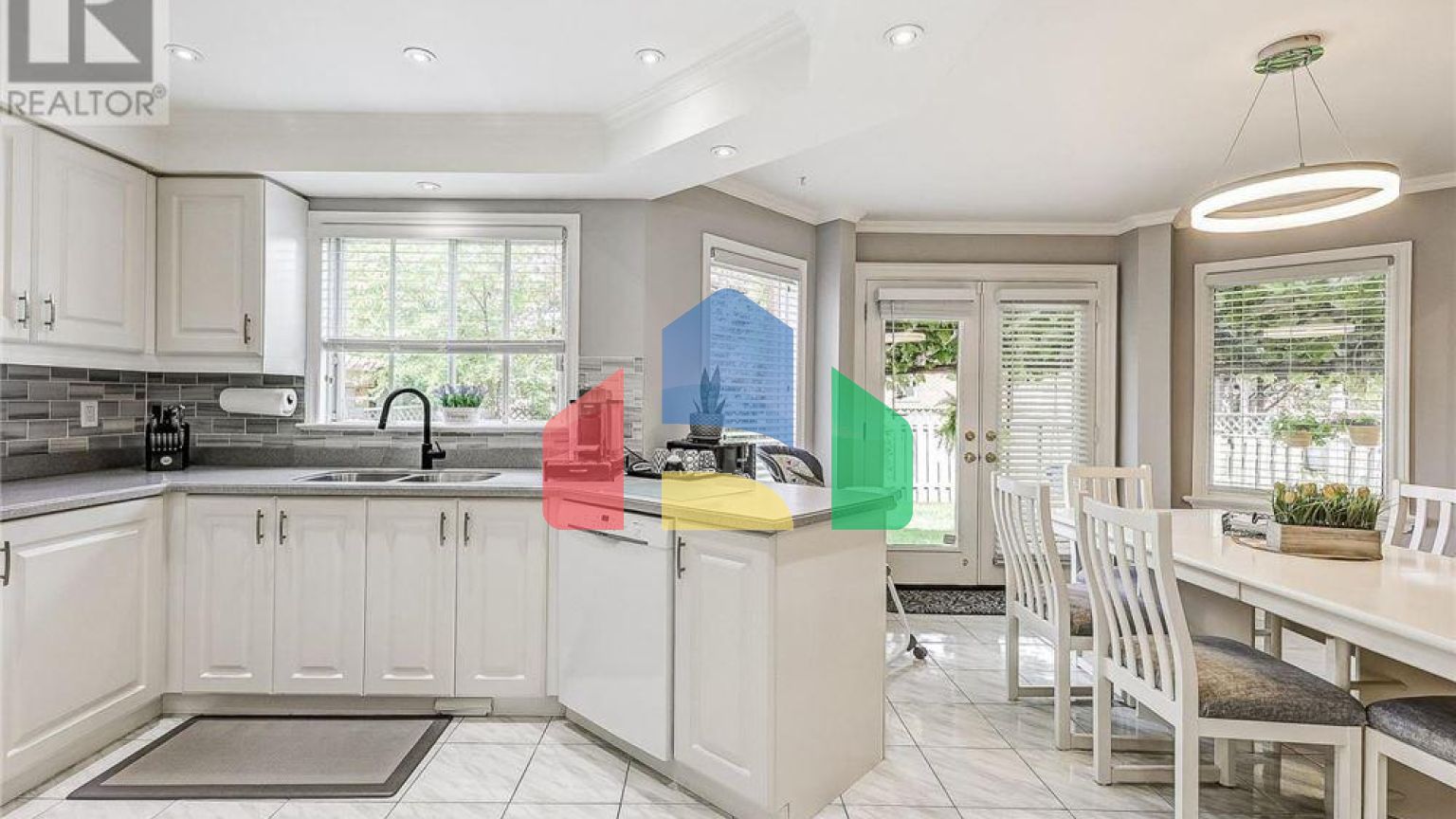 Residential - Single Family Home - Mississauga, Canada - Canada