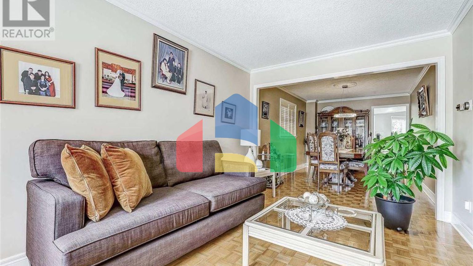 Residential - Single Family Home - Mississauga, Canada - Canada