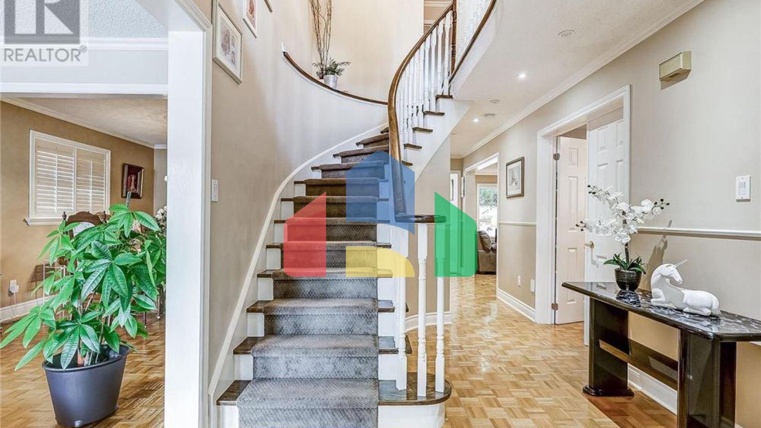 Residential - Single Family Home - Mississauga, Canada - Canada