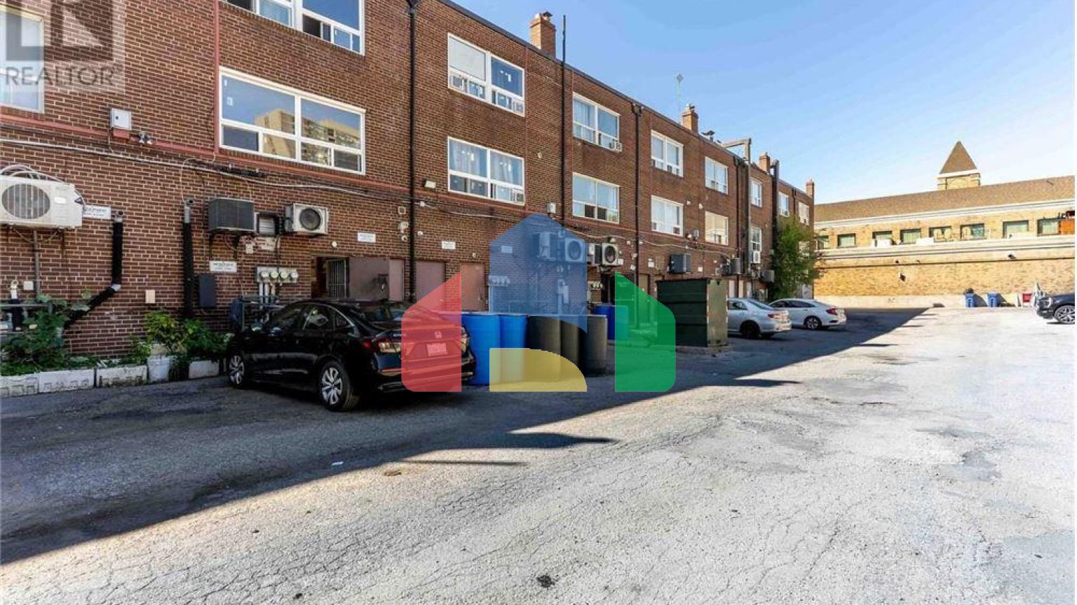 Commercial - Commercial/Retail - Mississauga, Canada - Canada