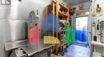 Commercial - Commercial/Retail - Mississauga, Canada - Canada