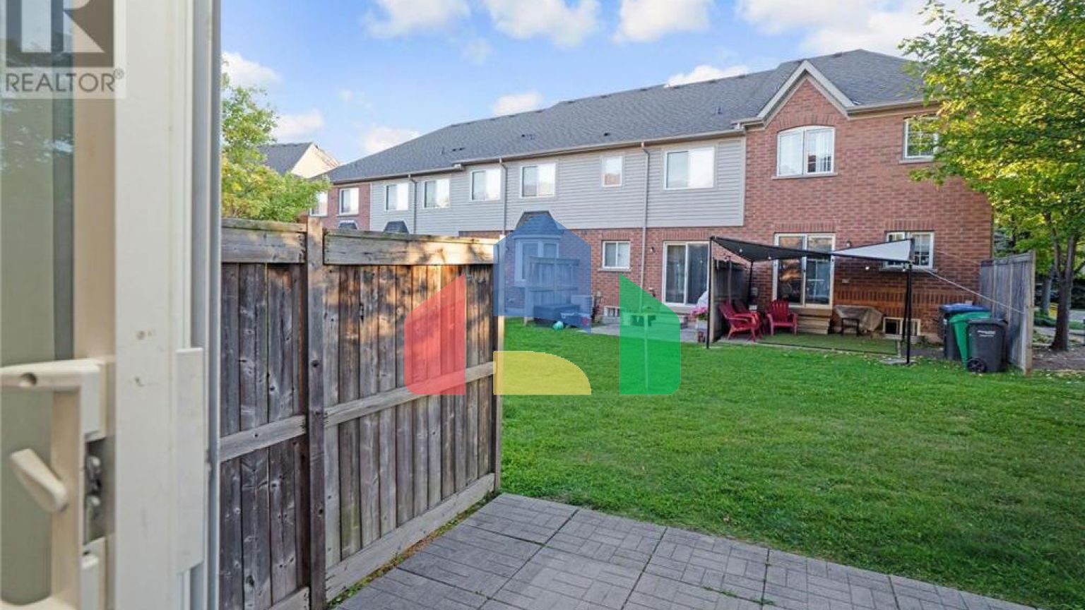 Residential - Townhouse - Mississauga, Canada - Canada