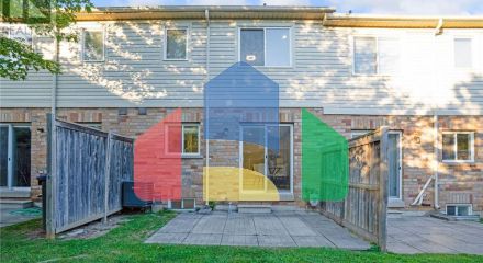 Residential - Townhouse - Mississauga, Canada - Canada