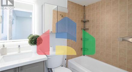 Residential - Townhouse - Mississauga, Canada - Canada