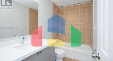 Residential - Townhouse - Mississauga, Canada - Canada