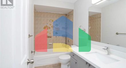 Residential - Townhouse - Mississauga, Canada - Canada