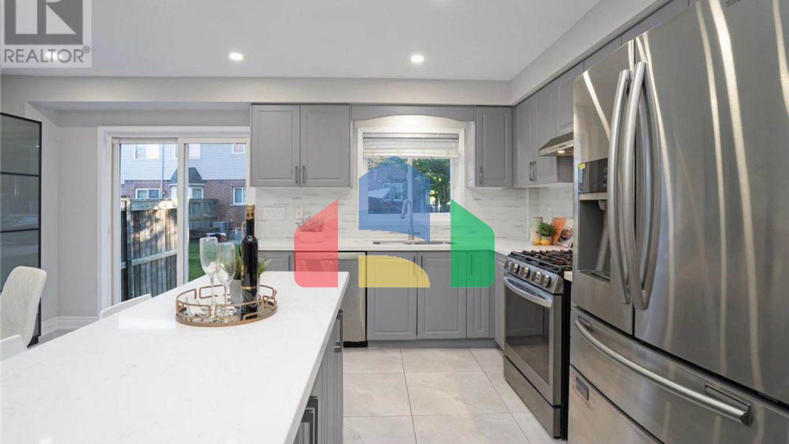 Residential - Townhouse - Mississauga, Canada - Canada