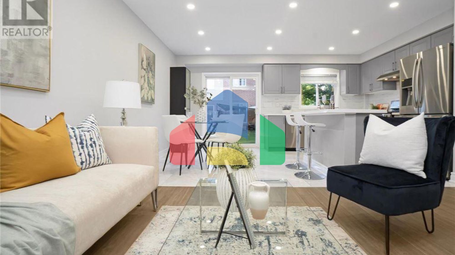 Residential - Townhouse - Mississauga, Canada - Canada