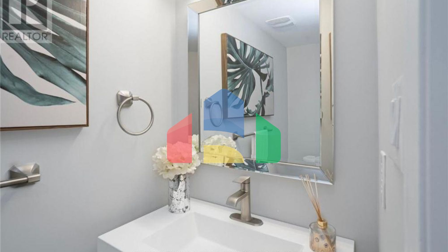 Residential - Townhouse - Mississauga, Canada - Canada