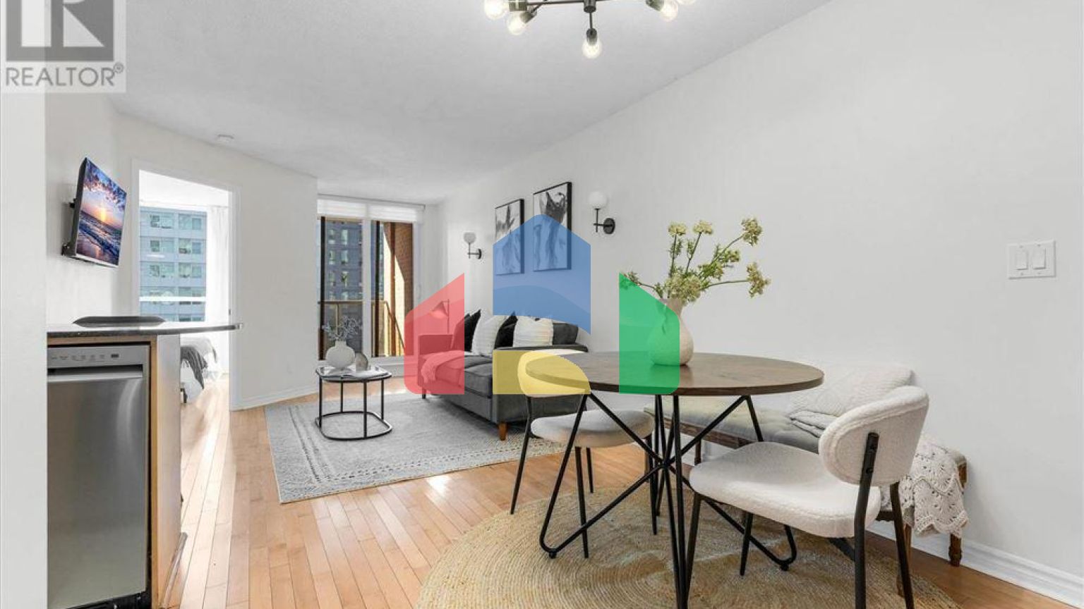 Residential - Condo/Apartment - Mississauga, Canada - Canada