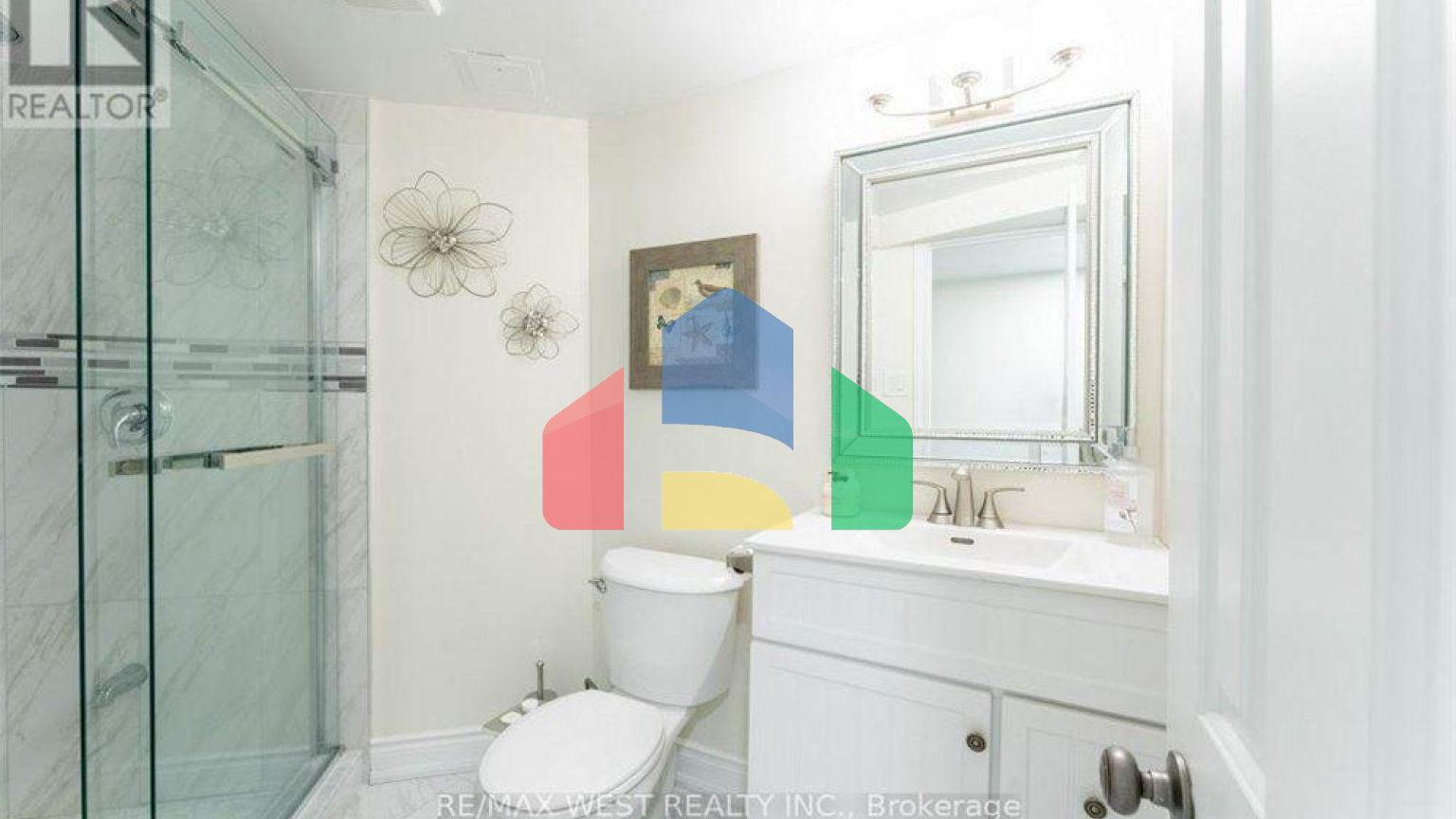 Residential - Single Family Home - Mississauga, Canada - Canada