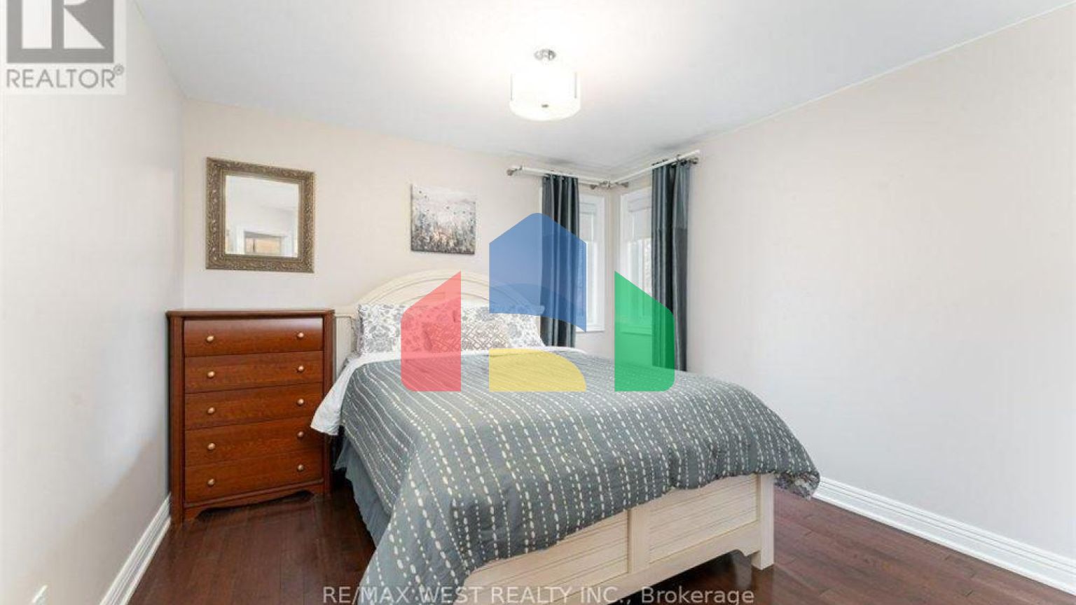 Residential - Single Family Home - Mississauga, Canada - Canada