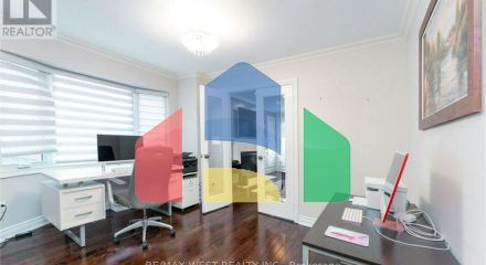 Residential - Single Family Home - Mississauga, Canada - Canada