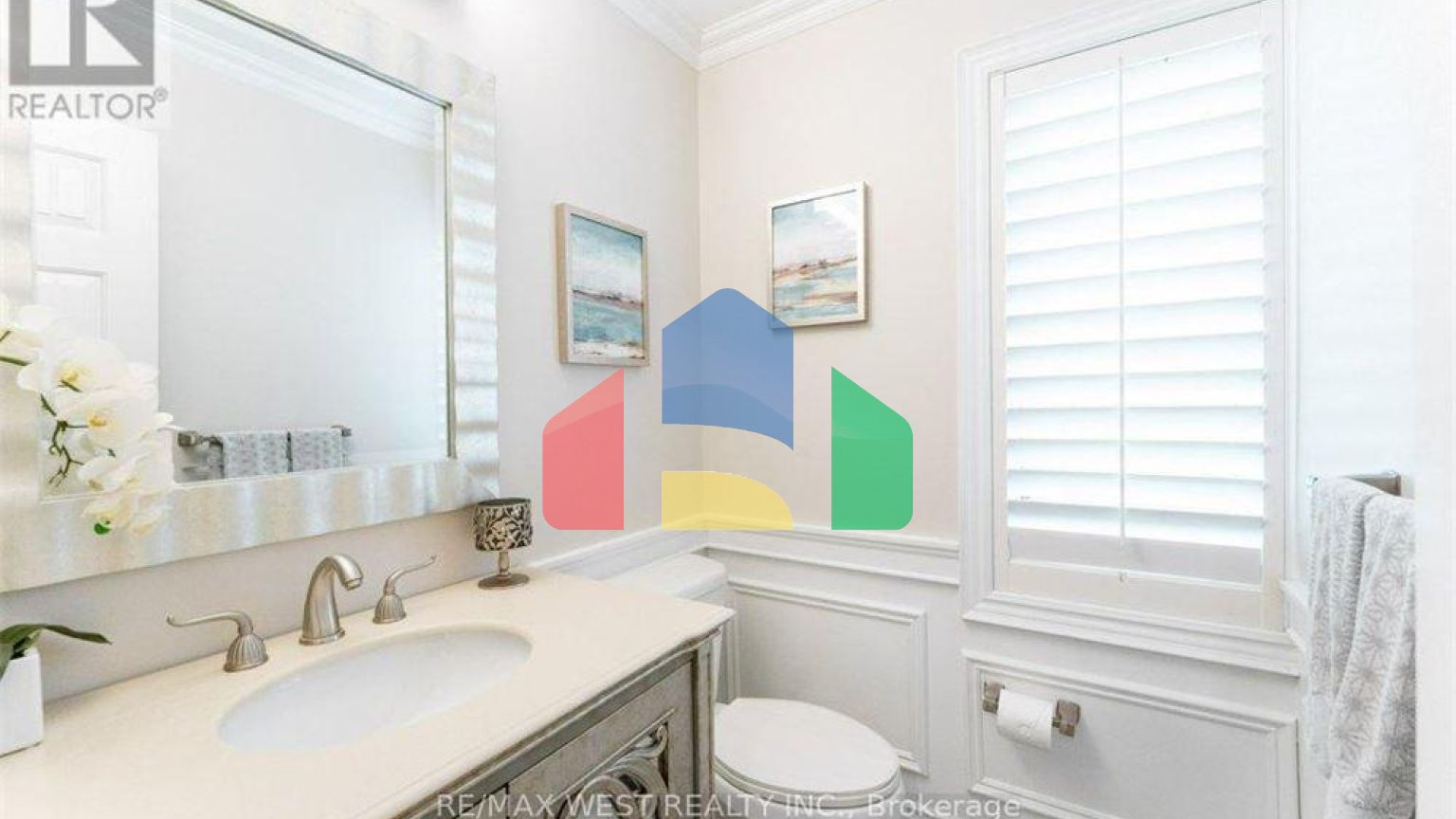 Residential - Single Family Home - Mississauga, Canada - Canada