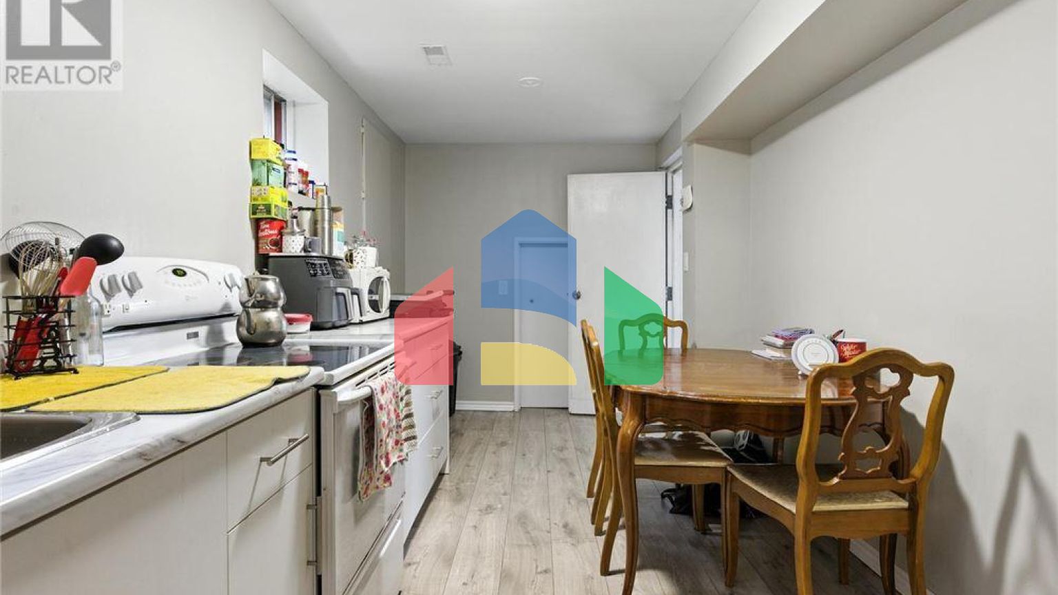 Residential - Single Family Home - Mississauga, Canada - Canada