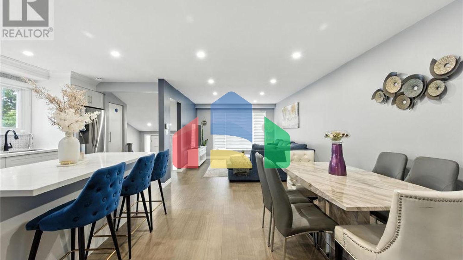 Residential - Single Family Home - Mississauga, Canada - Canada