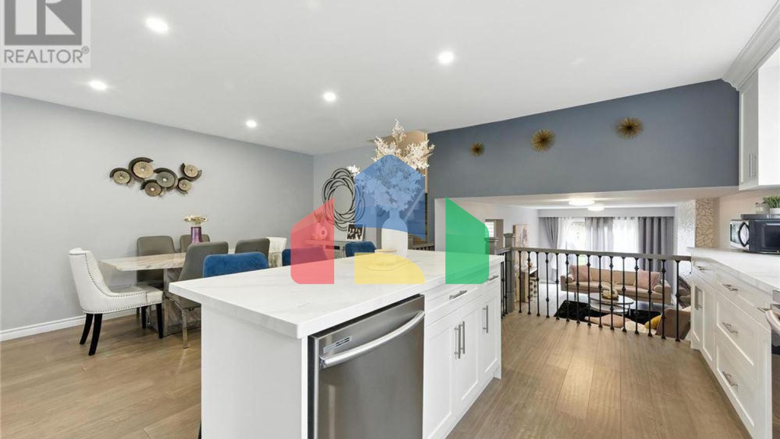 Residential - Single Family Home - Mississauga, Canada - Canada