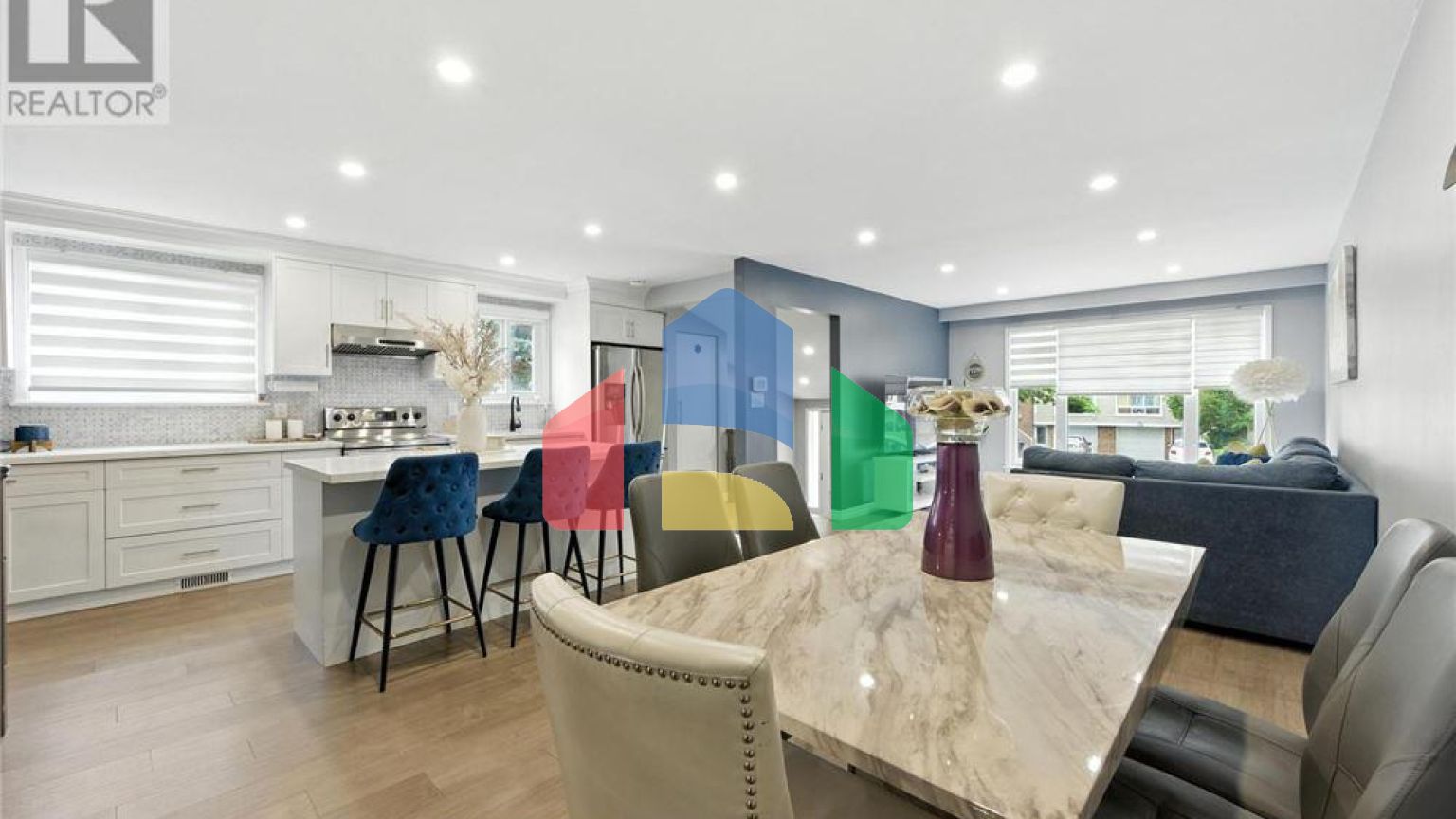 Residential - Single Family Home - Mississauga, Canada - Canada