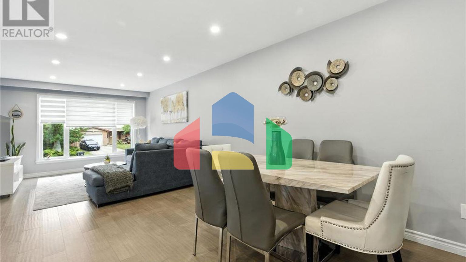 Residential - Single Family Home - Mississauga, Canada - Canada