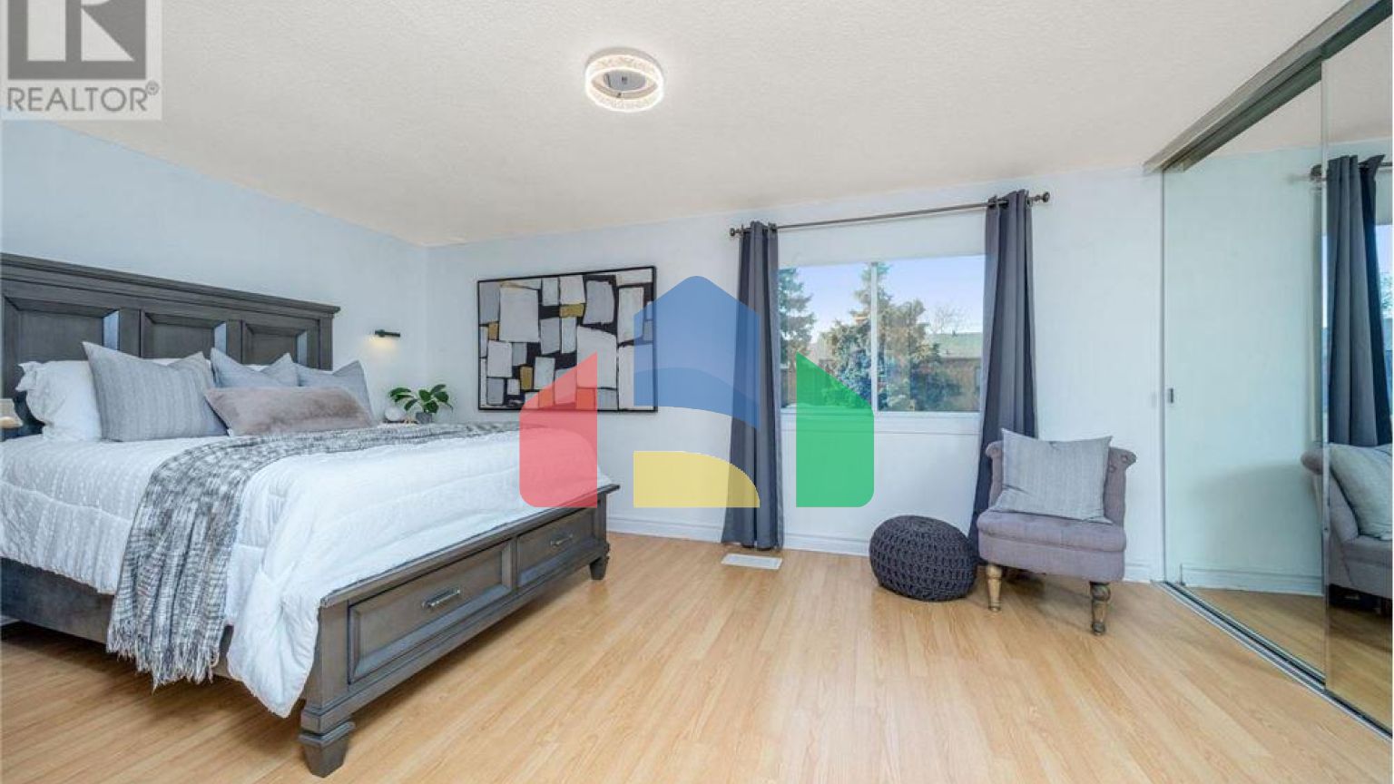 Residential - Condo/Apartment - Mississauga, Canada - Canada