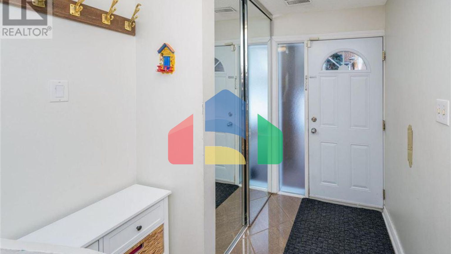 Residential - Condo/Apartment - Mississauga, Canada - Canada