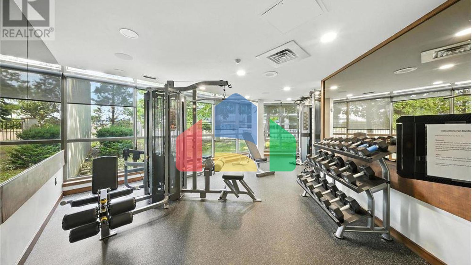 Residential - Single Family Home - Mississauga, Canada - Canada