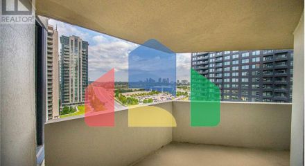 Residential - Single Family Home - Mississauga, Canada - Canada