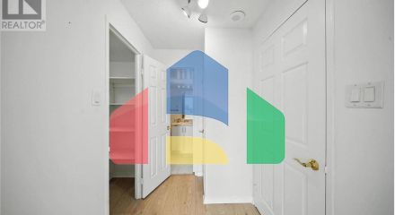 Residential - Single Family Home - Mississauga, Canada - Canada