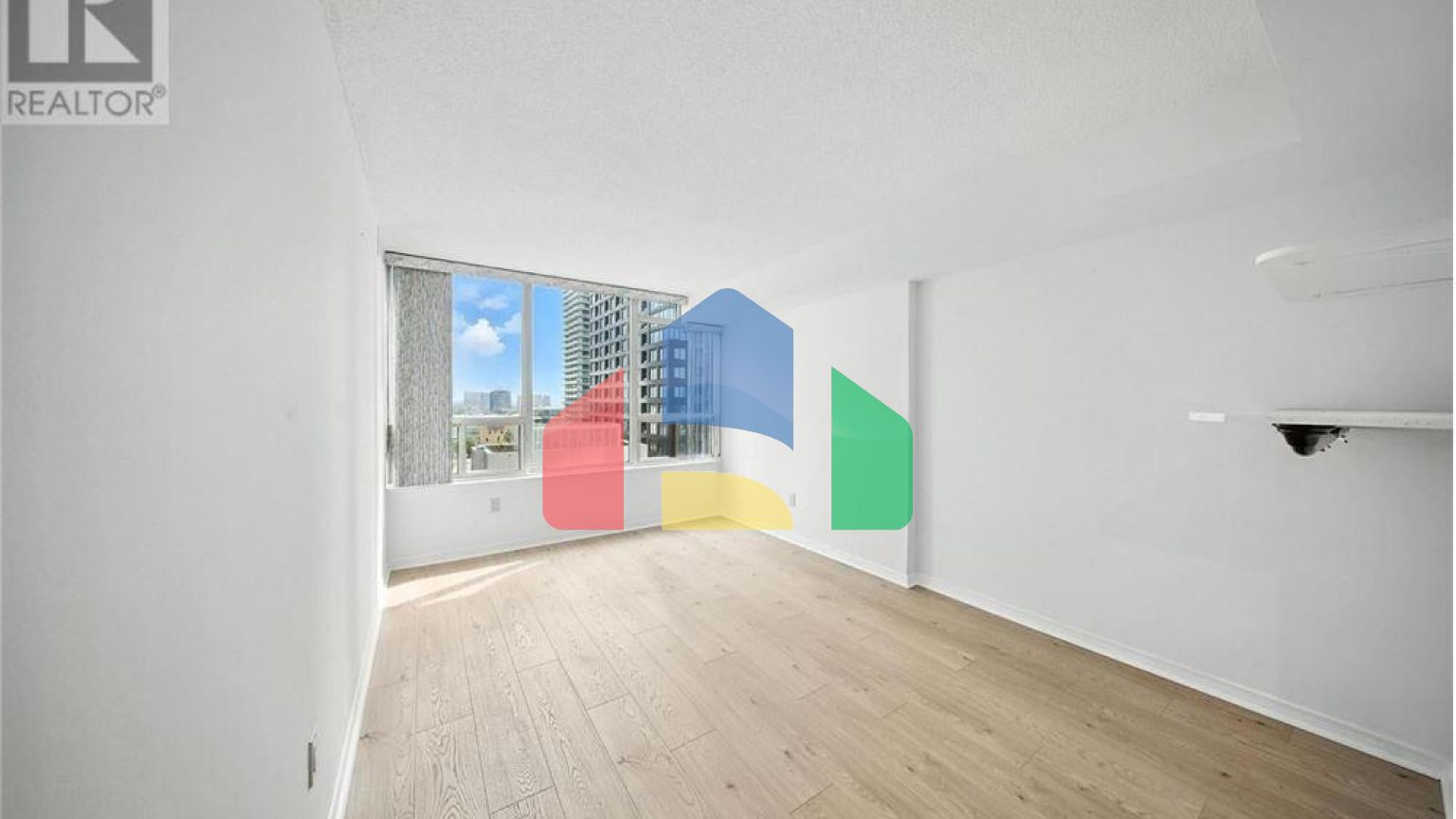 Residential - Single Family Home - Mississauga, Canada - Canada