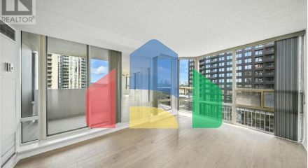 Residential - Single Family Home - Mississauga, Canada - Canada