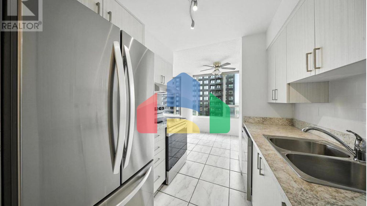 Residential - Single Family Home - Mississauga, Canada - Canada