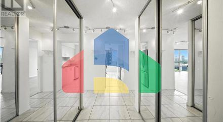 Residential - Single Family Home - Mississauga, Canada - Canada