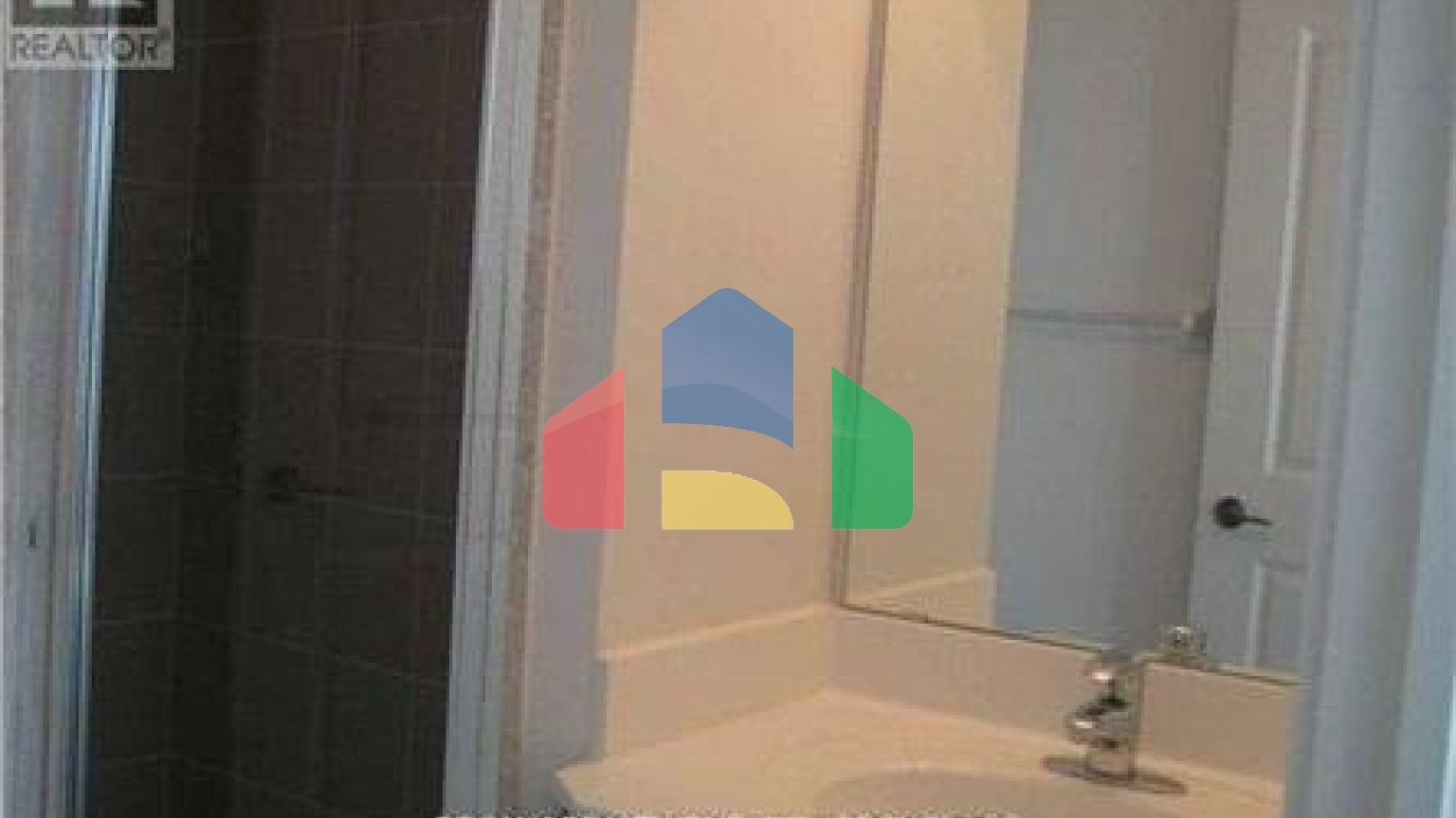 Residential - Single Family Home - Mississauga, Canada - Canada