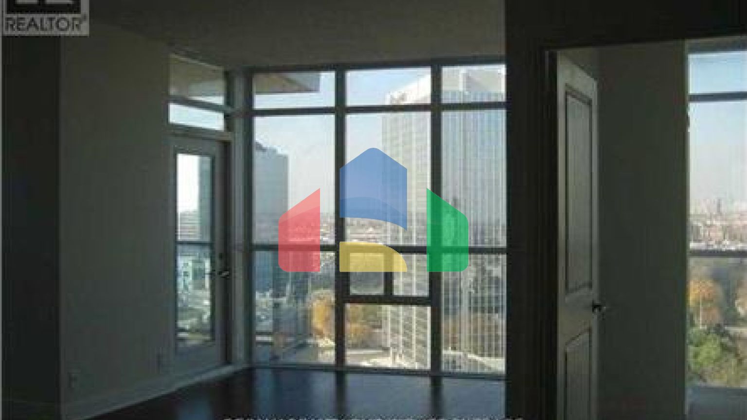 Residential - Single Family Home - Mississauga, Canada - Canada