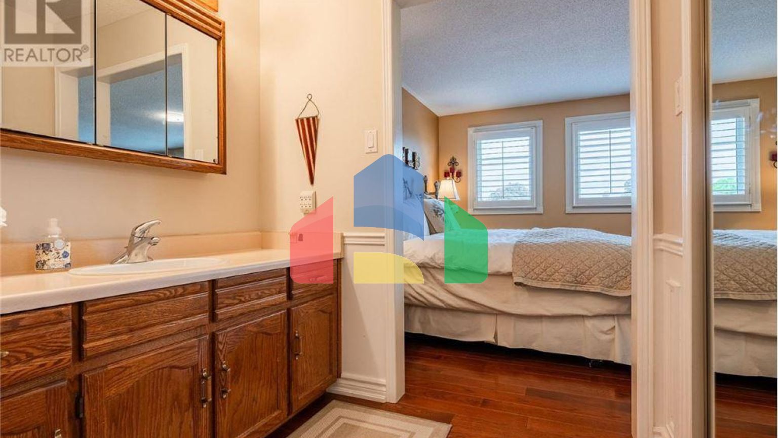 Residential - Single Family Home - Mississauga, Canada - Canada