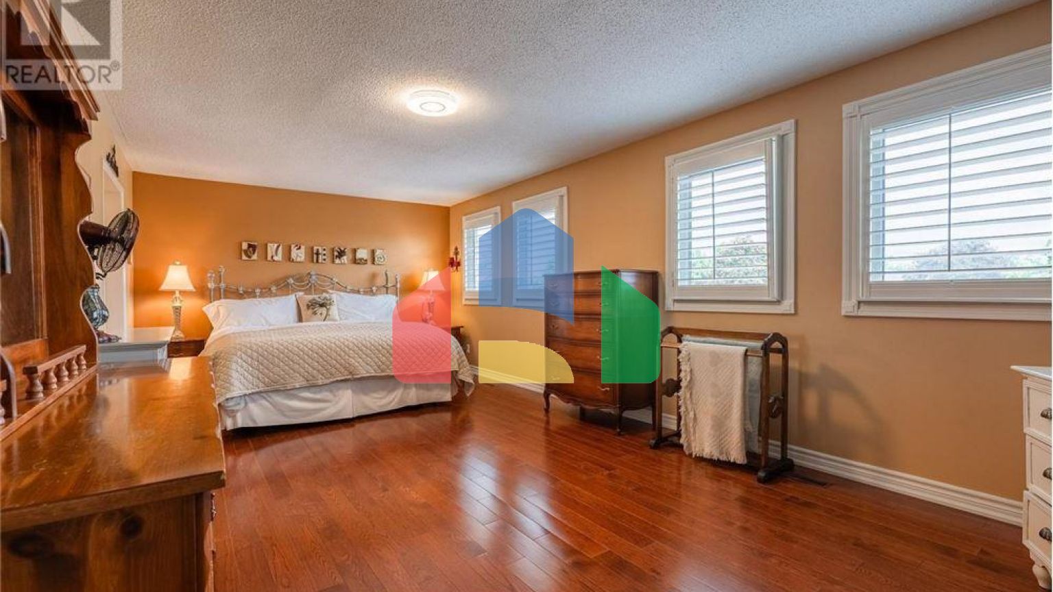 Residential - Single Family Home - Mississauga, Canada - Canada