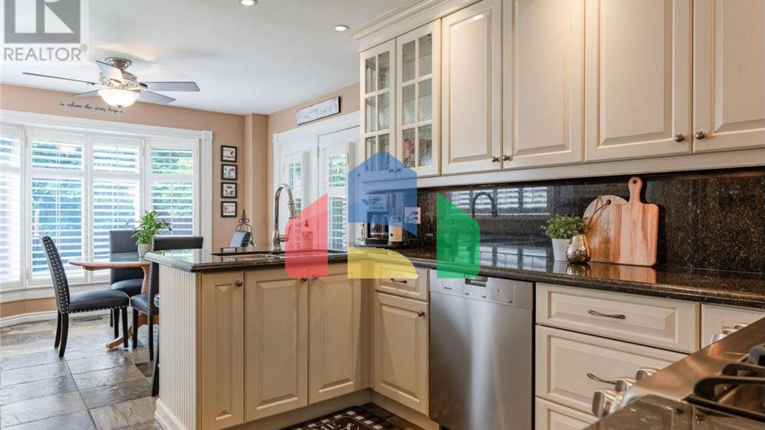 Residential - Single Family Home - Mississauga, Canada - Canada