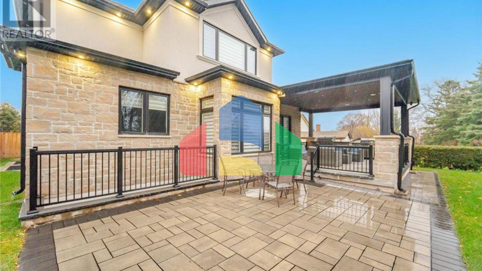 Residential - Single Family Home - Mississauga, Canada - Canada