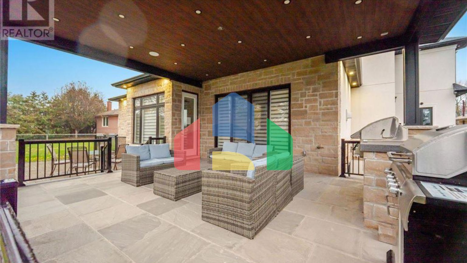 Residential - Single Family Home - Mississauga, Canada - Canada