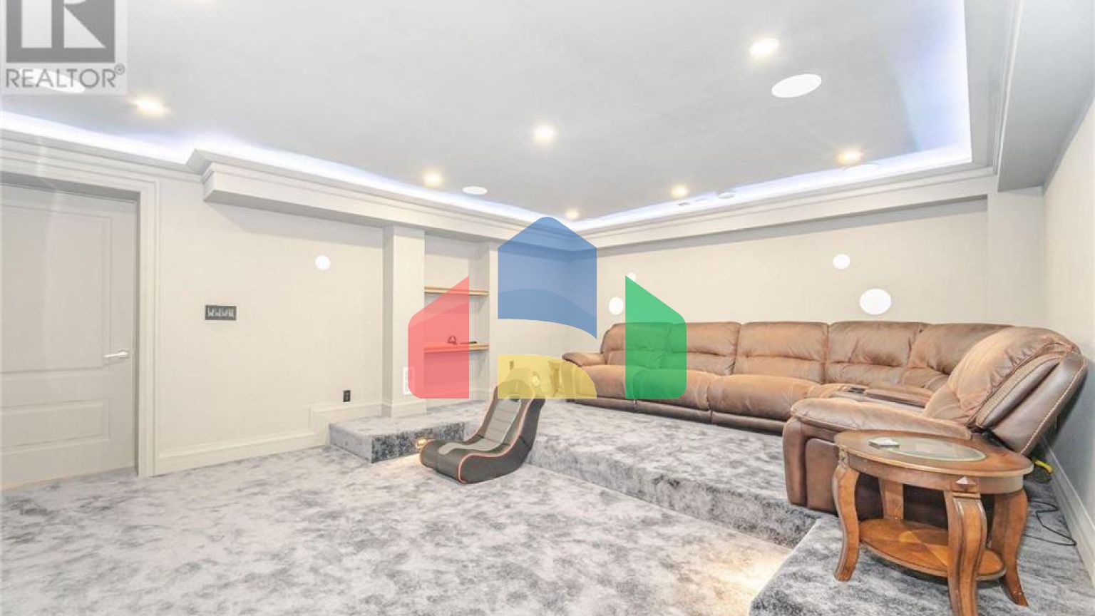 Residential - Single Family Home - Mississauga, Canada - Canada