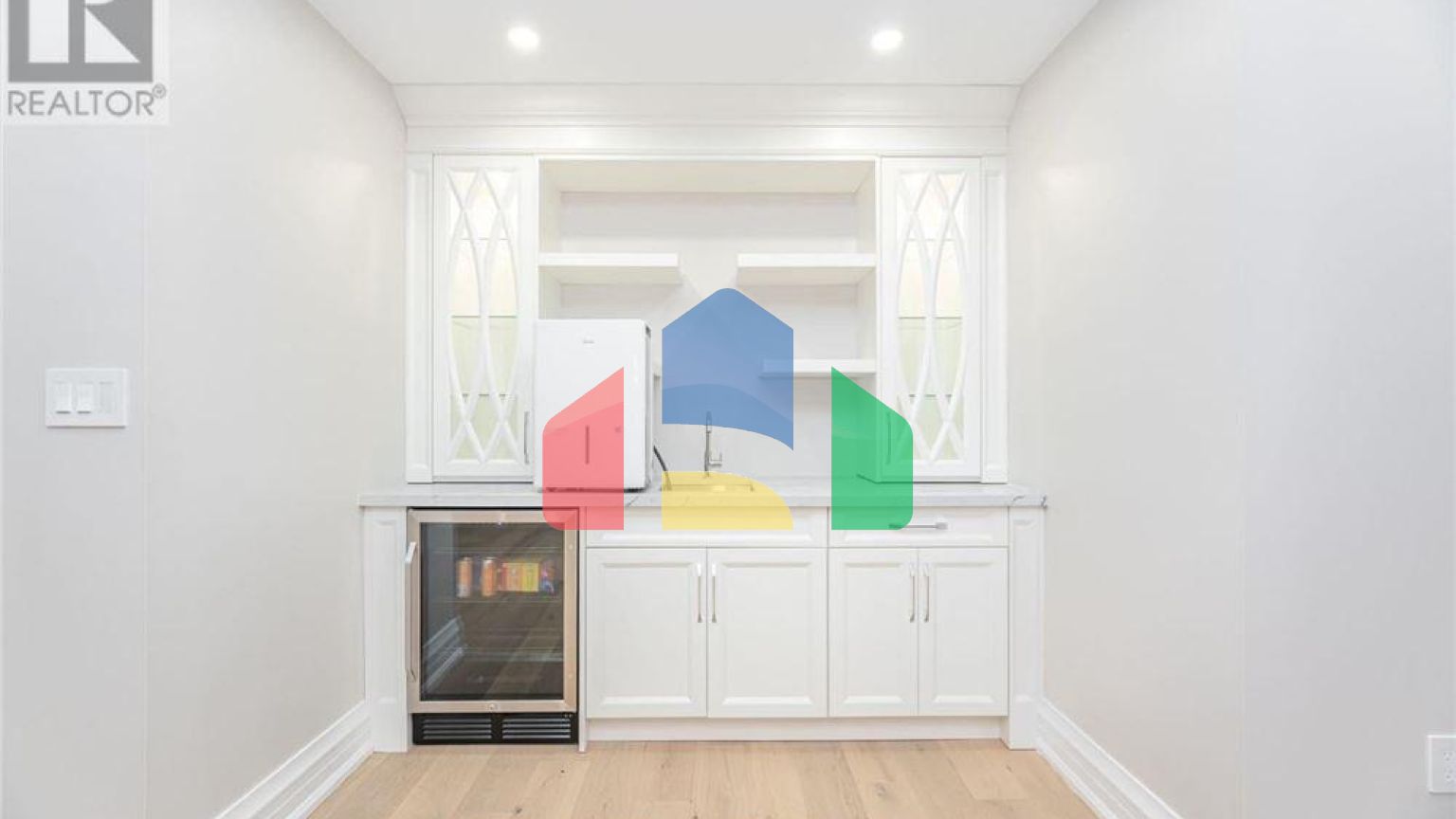 Residential - Single Family Home - Mississauga, Canada - Canada