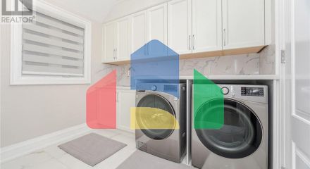 Residential - Single Family Home - Mississauga, Canada - Canada