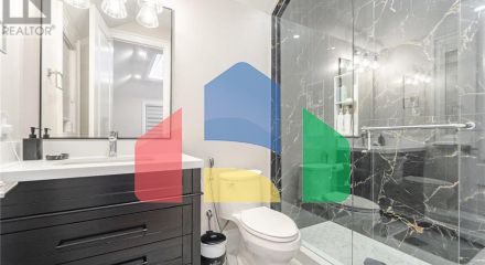 Residential - Single Family Home - Mississauga, Canada - Canada