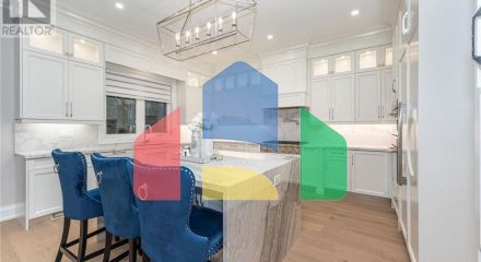 Residential - Single Family Home - Mississauga, Canada - Canada