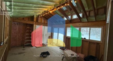 Residential - Single Family Home - Mississauga, Canada - Canada