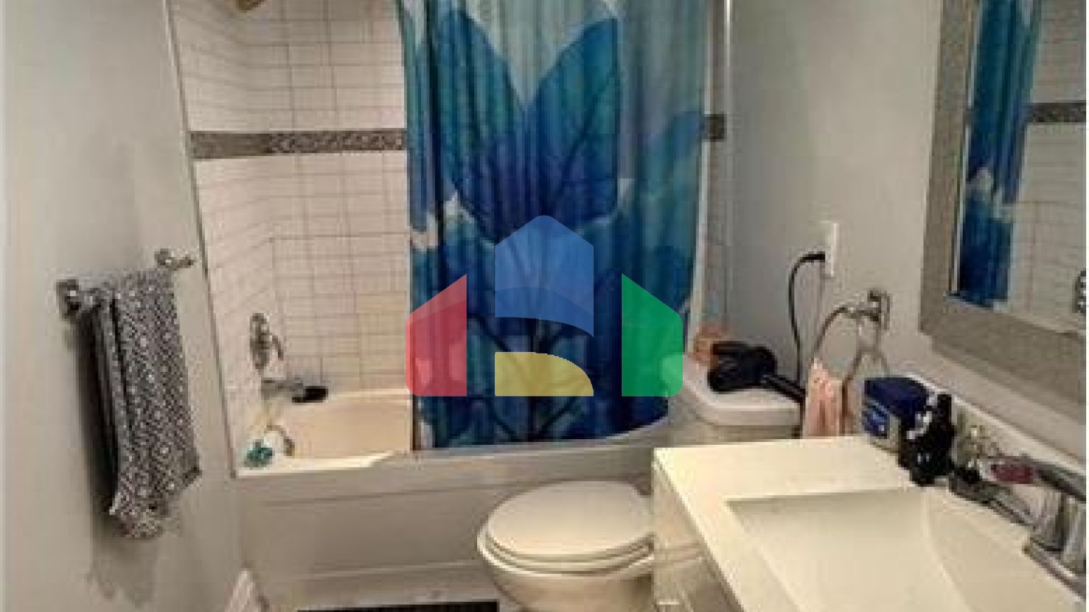 Residential - Single Family Home - Mississauga, Canada - Canada