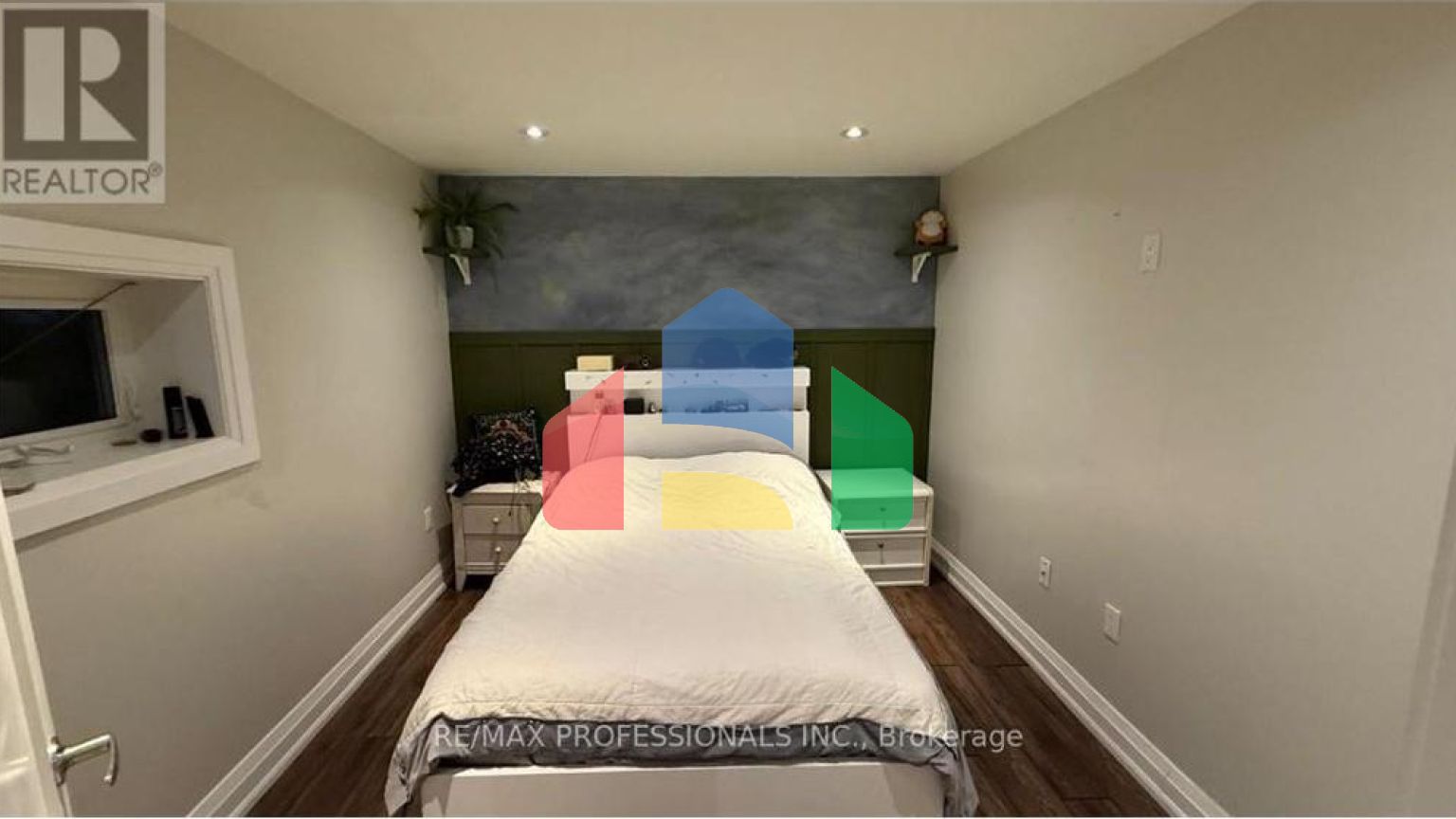 Residential - Single Family Home - Mississauga, Canada - Canada